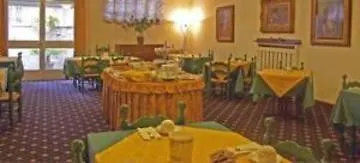 Hotel Quattro Strade Garbagnate Milanese